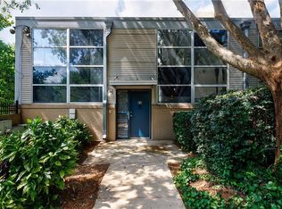 400 Village Pkwy NE APT 110, Atlanta, GA 30306