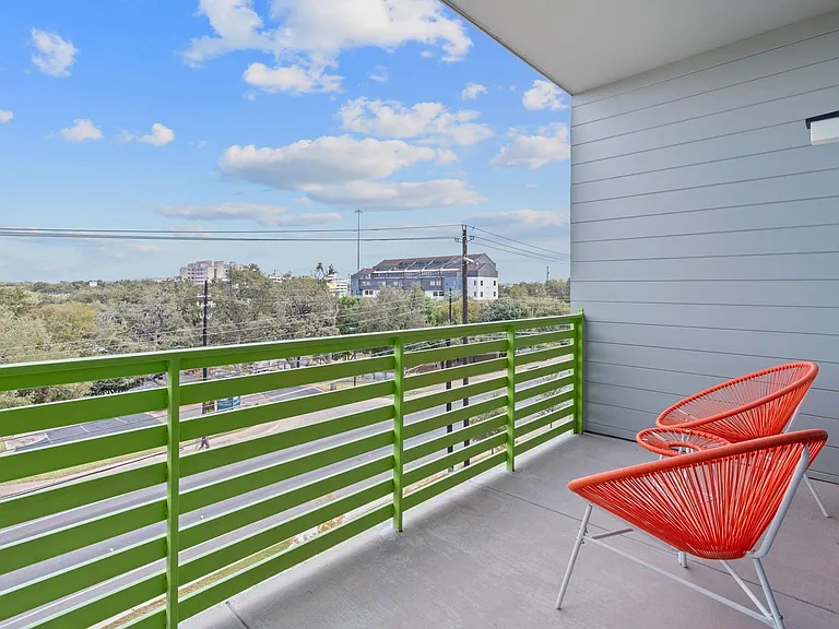 4004 Banister Ln #301 — Photo 15