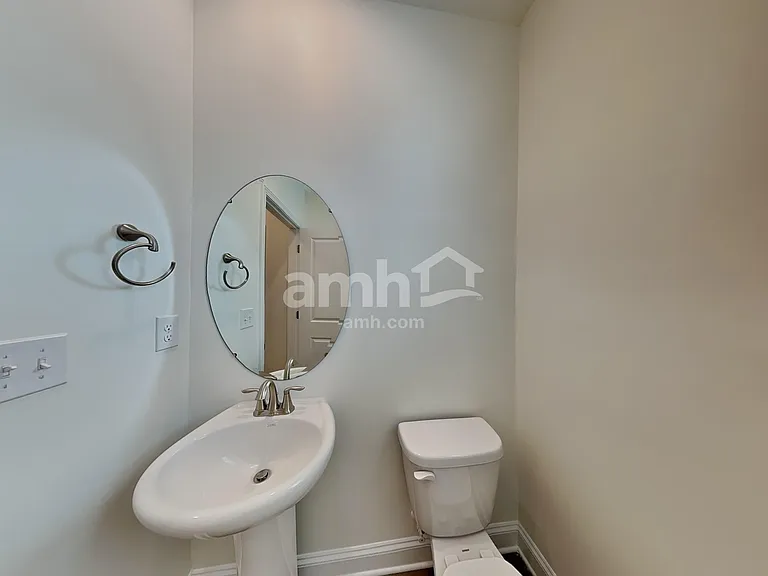 3536 Lincoln Heights Ln — Photo 8