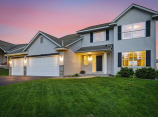 1961 Sierra Pkwy, Waconia, MN 55387