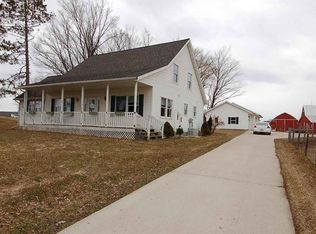 3681 N 19 Rd, Mesick, MI 49668