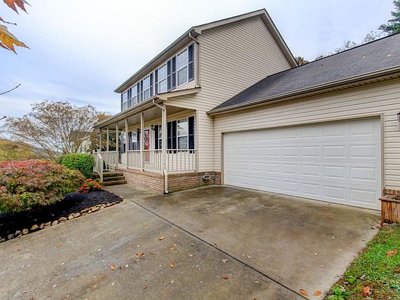 2nd image of 5945 Wilkesboro Ln