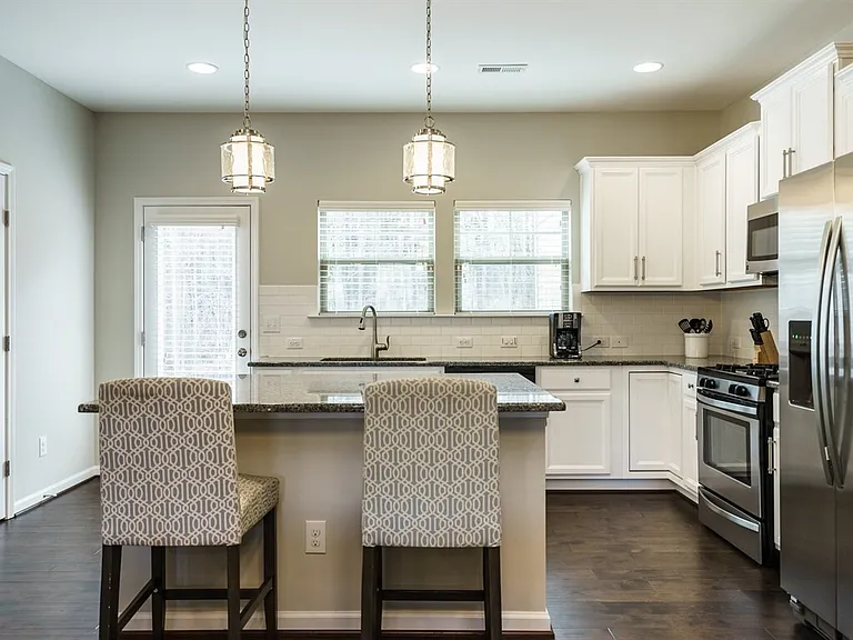 1120 Midtowne Way #1 — Photo 10