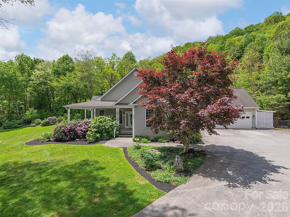 224 Hydrangea Dr, Waynesville, NC 28785 | Zillow