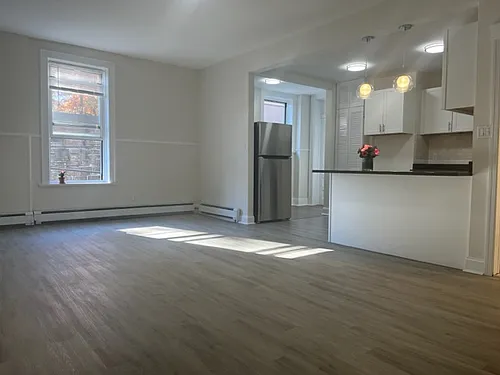 322 6th St #2 Photo 1