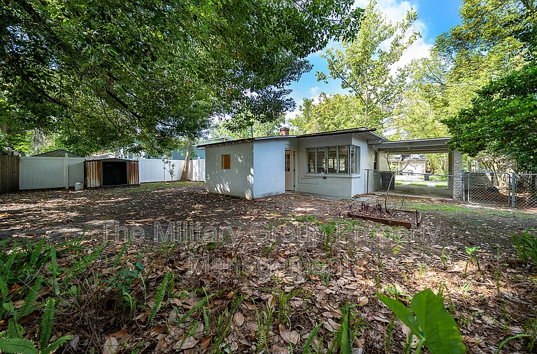 2115 Minerva Ave — Photo 25