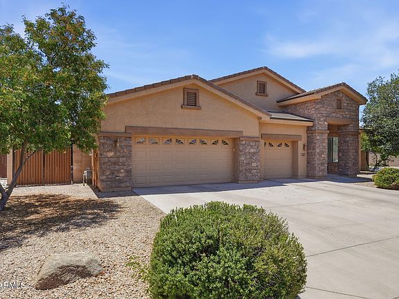 3rd image of 11427 E STANTON Circle