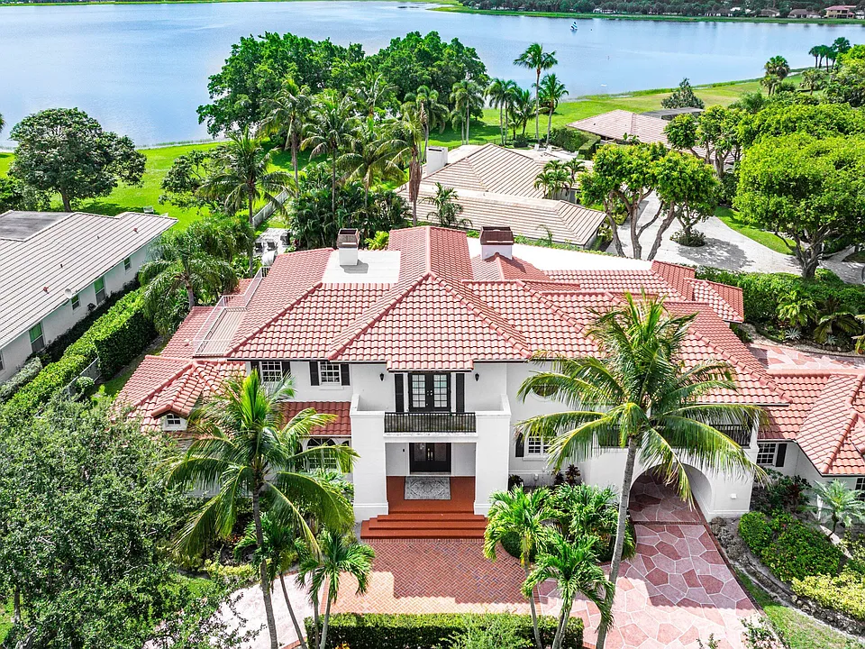 2 Firestone Cir