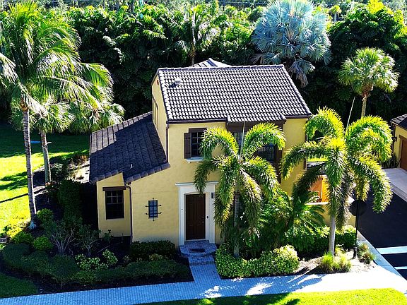 Your Resort Villa living