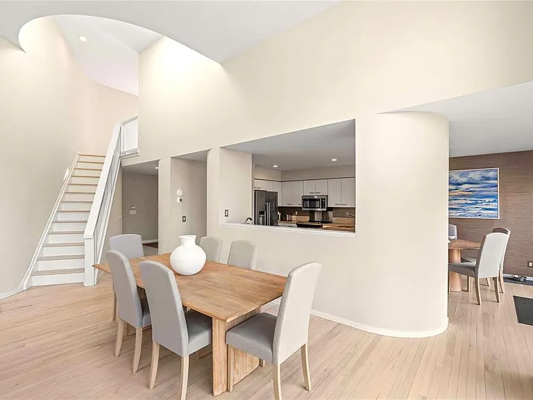 10 Fox Hollow Dr — Photo 21
