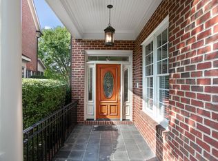 302 W Barbee Chapel Rd, Chapel Hill, NC 27517