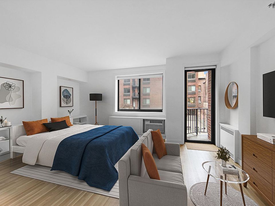 1st image of 101 W 15th St APT 218