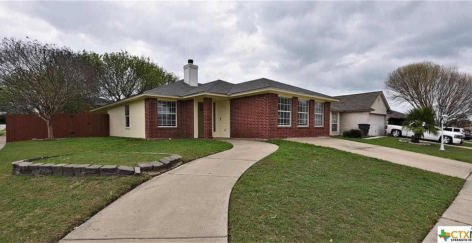 1st image of 2701 Blackburn Dr