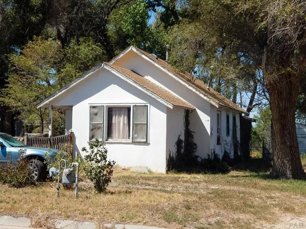 708 S 14th St, Lamar, CO 81052