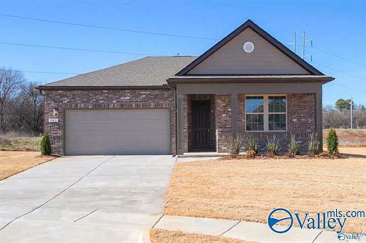 103 Cavern Ct — Photo 1