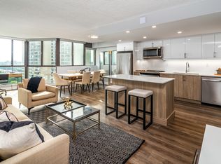 8 Silver Maple Court, Brampton, ON L6T 4N6