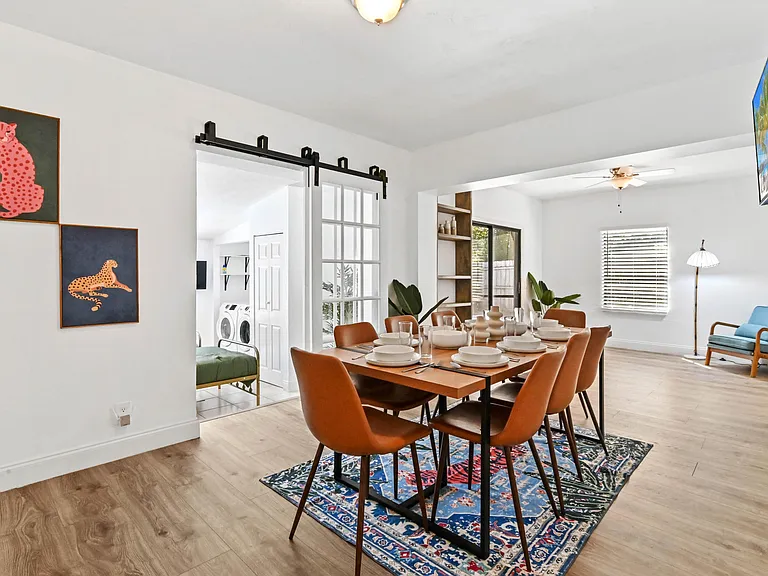 1032 W Jennings St — Photo 11