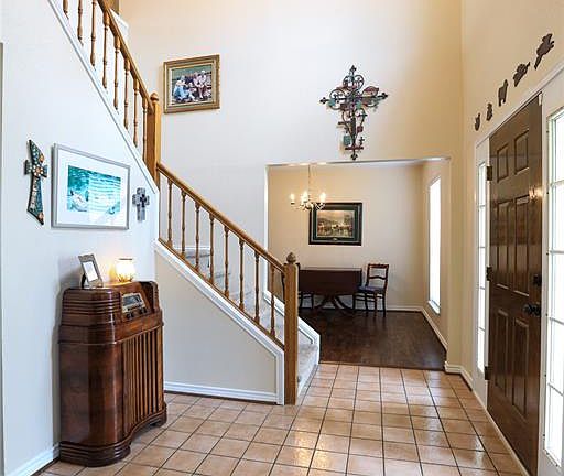 4th image of 2909 Clearwater Dr