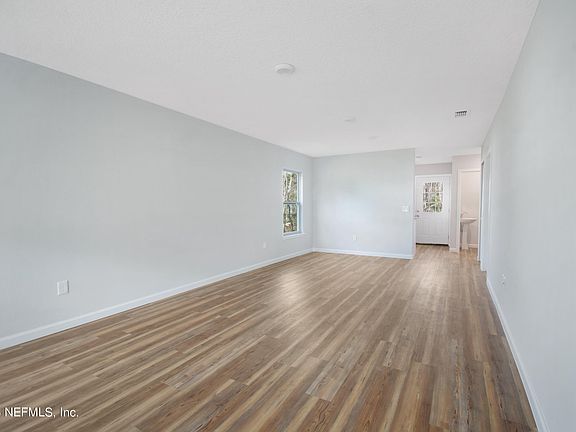 4th image of 650 MADEORE Street