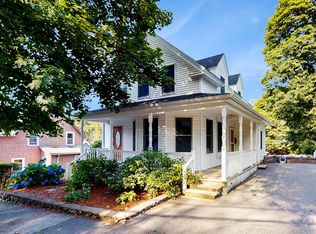 14 Chestnut St, Stoneham, MA 02180