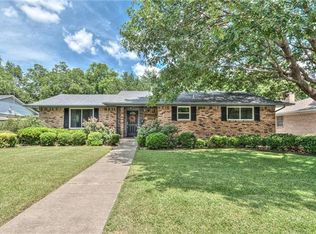 404 Saint Lukes Dr, Richardson, TX 75080