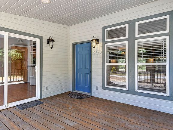 2nd image of 9630 16th Ave NW