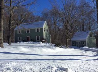 11 Olde Orchard Rd, Clinton, CT 06413