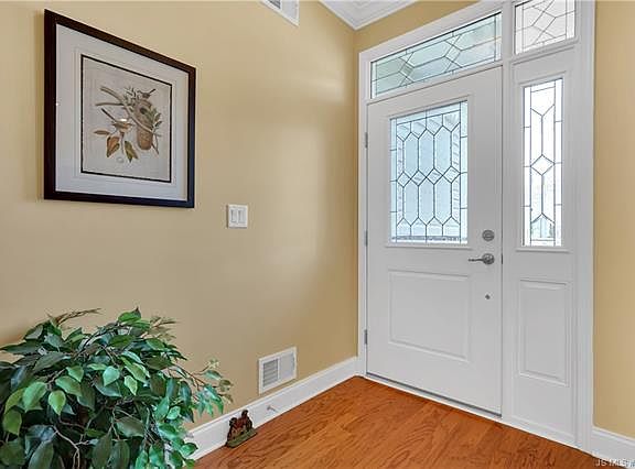 4th image of 23 Harvey Cedar Way