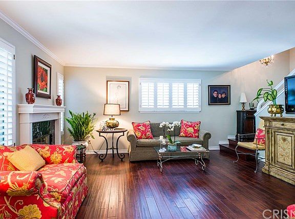 5th image of 2605 Dove Creek Ln #B