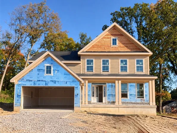 154 Farmstead Blvd, Springboro, OH 45066