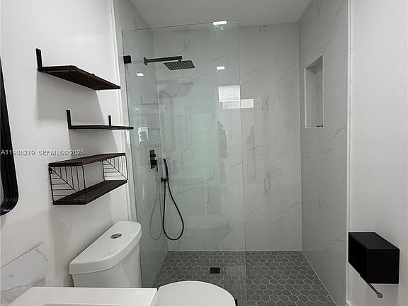 4th image of 5051 SW 128th Ct #2