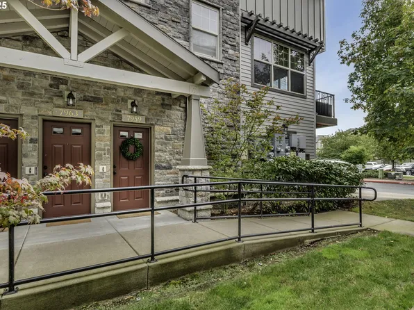 7959 NE Rockne Way, Hillsboro, OR 97006