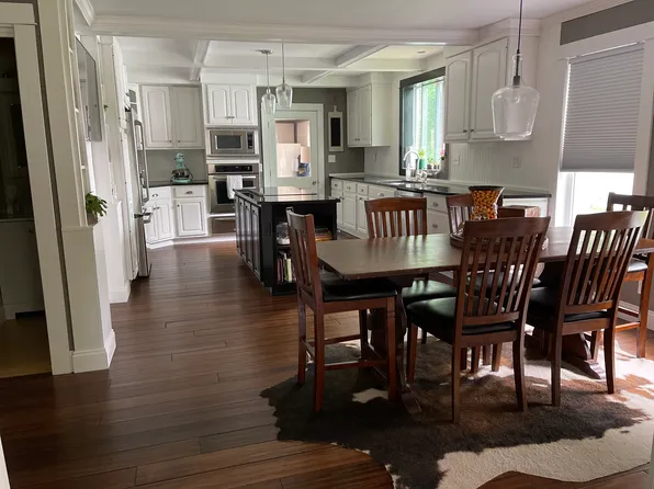 10 Church St, Canton, NY 13617