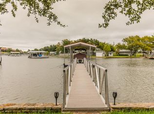 1541 Hummingbird Ln, Graford, TX 76449