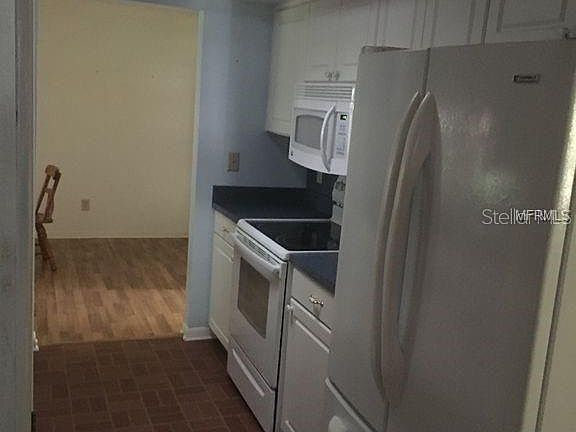 5th image of 901 Crescent Pkwy
