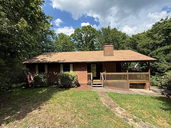 2nd image of 154 Powhatan Trl
