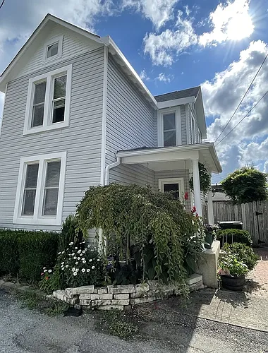 354 E Kossuth St Photo 1
