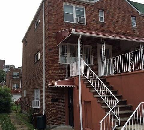 2nd image of 2311 Bronxwood Ave