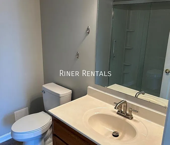 219 Aspen Ave — Photo 14