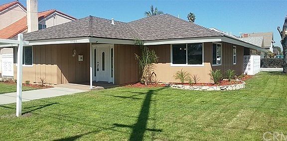 3rd image of 10523 Flora Vista St
