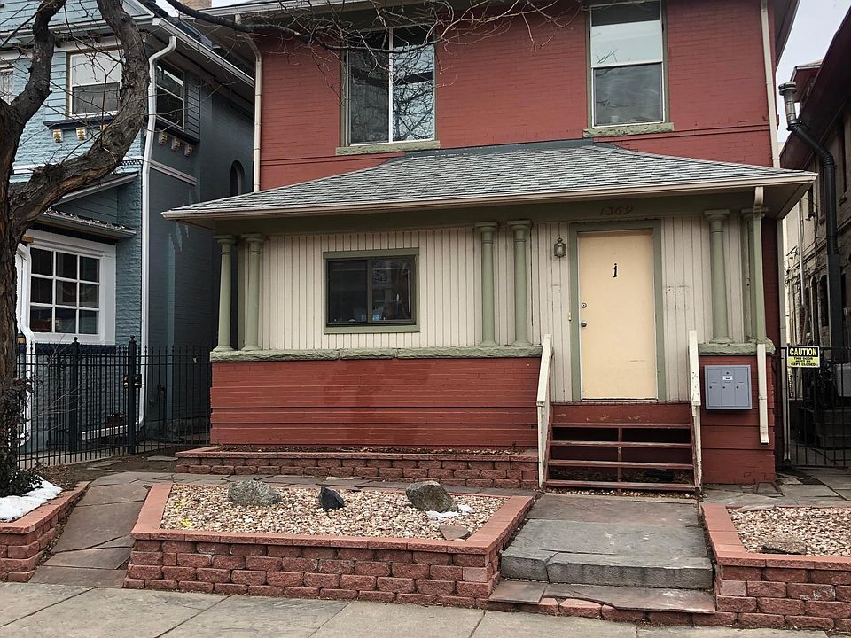Front of House. Access to this apartment is through the front door.