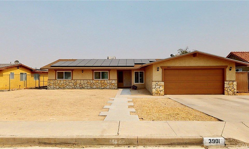 1st image of 3901 W Capella Dr