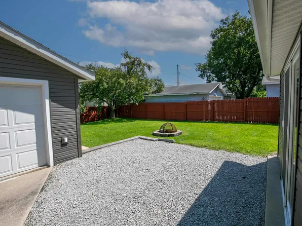 1502 Clay St, Midland, MI 48642