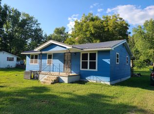 6 Benson Dr, Fayetteville, TN 37334