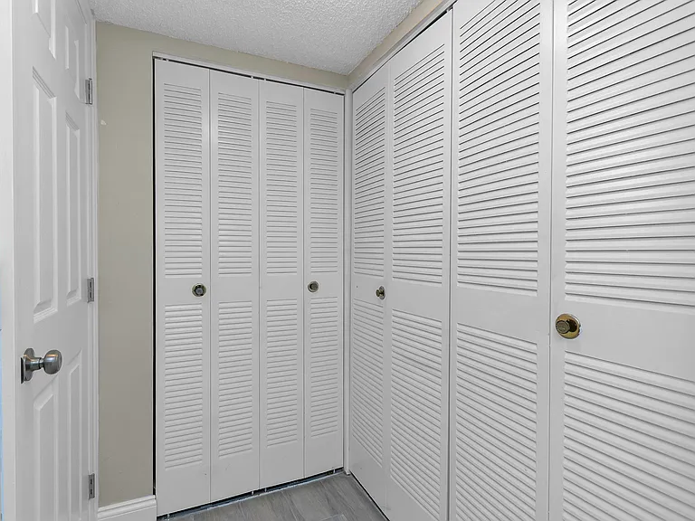 4910 38th Way S #111 — Photo 36