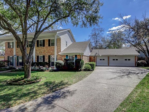 3rd image of 12527 Blackstone Ct