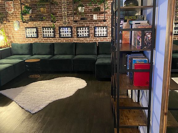 3rd image of 840 Boulevard De Lorleans