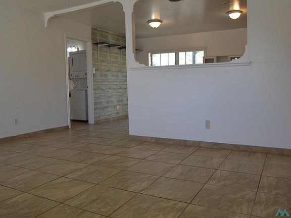 5th image of 210 Elizabeth St