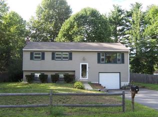 10 Carriage Ln, Merrimack, NH 03054