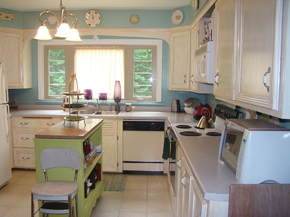 5th image of 2522 Waldo St